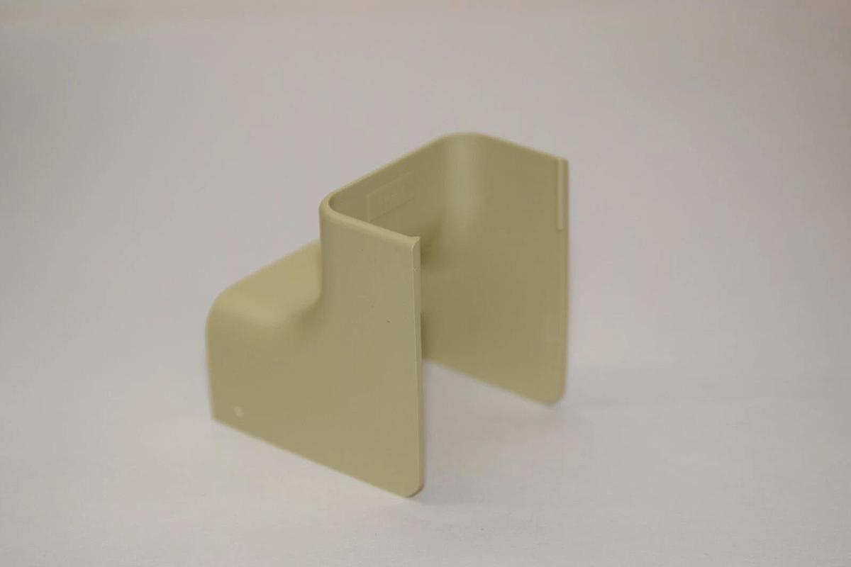 (NEW - Lot of 15) PANDUIT ICF10EI-X L or C Raceway Inside Corner Fitting USA