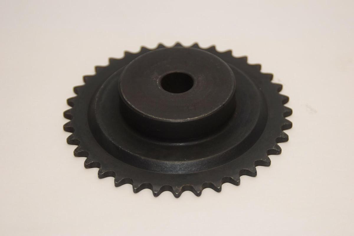 (NEW) MARTIN 35B36 35B36-5/8 5/8" Bore 36 Teeth Sprocket
