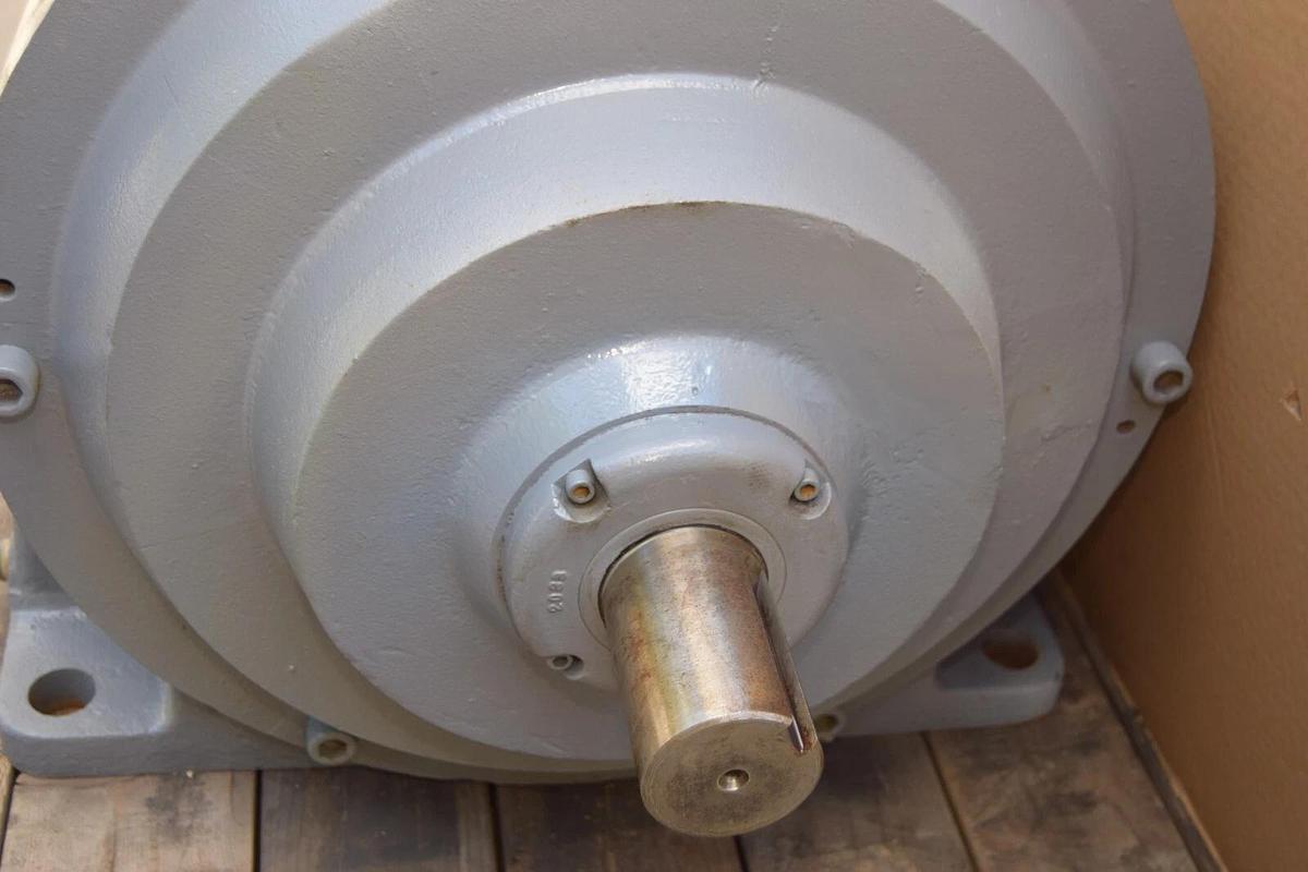 Winsmith Parallel Inline Gear Box Gearbox 61H B61H-70 450:1 450 *Refurb*