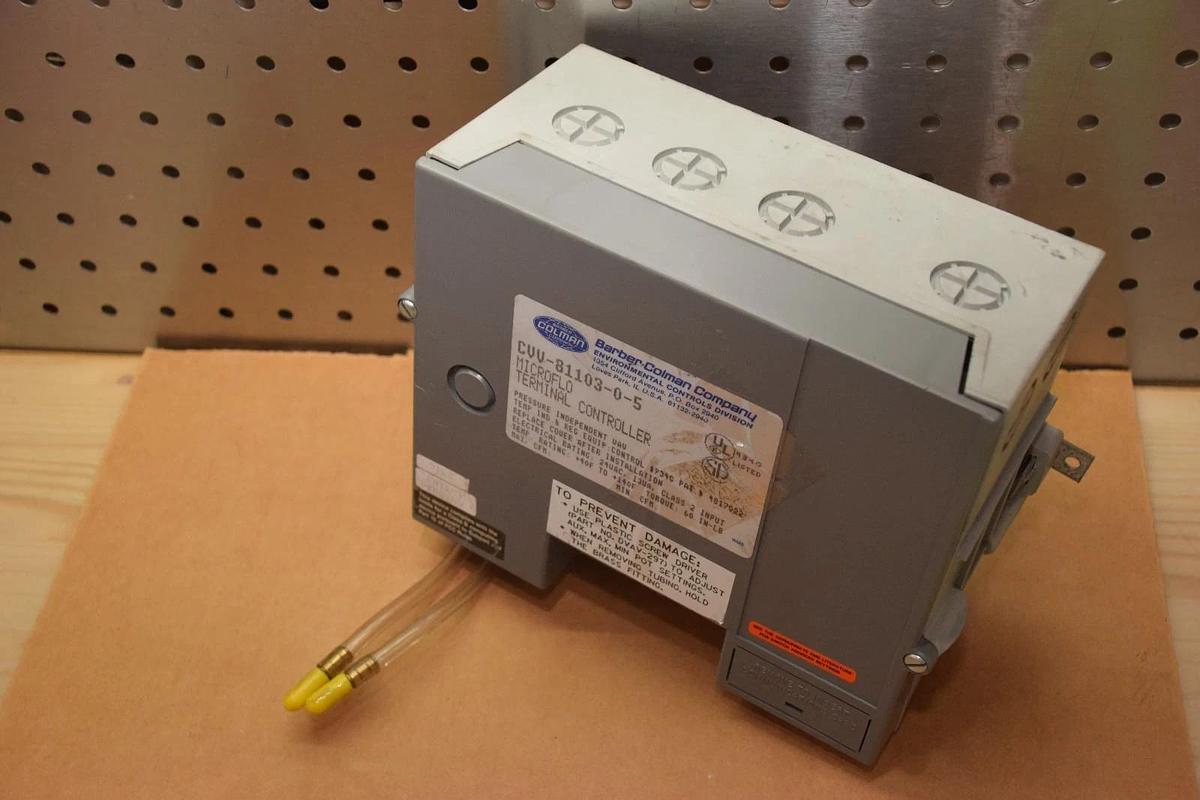 BARBER-COLMAN CVV-81103-0-5 24VAC CLASS 2 INPUT MICROFLO TERMINAL CONTROLLER NEW