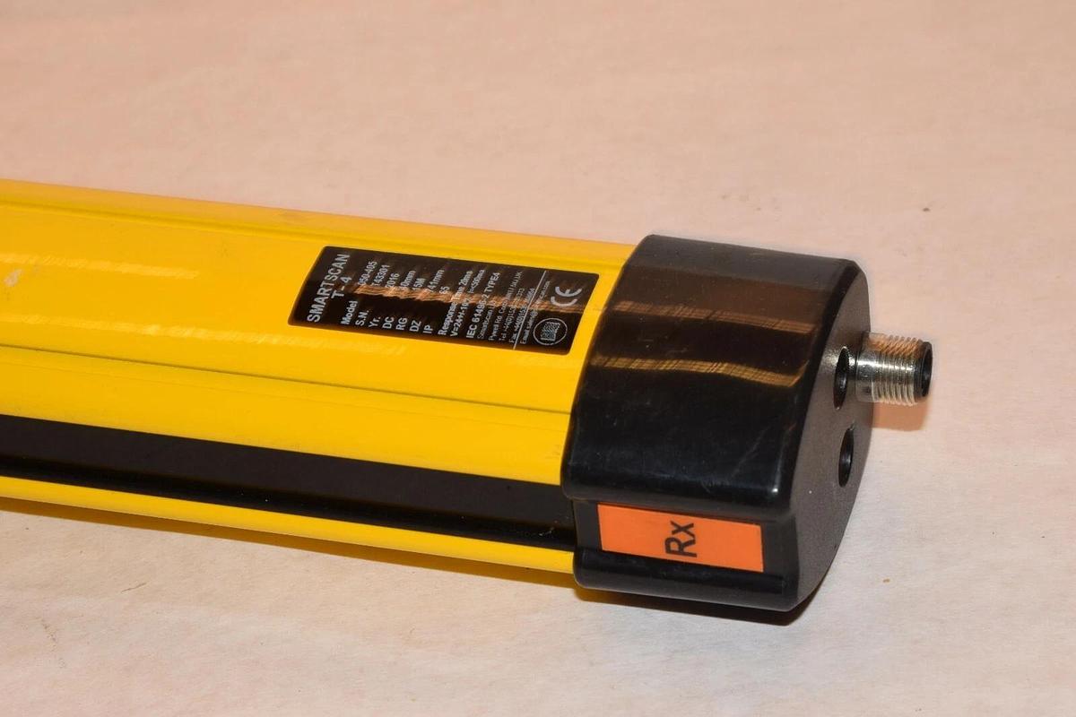 Used Smartscan Safety Light Curtain T4 050-405 24VDC 050 405 050405