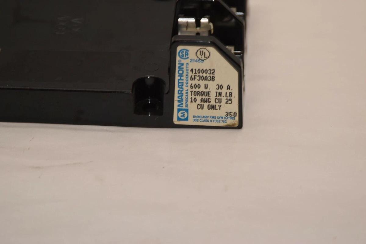 (NEW) MARATHON 4100032 6F30A3B 600V 30A 30 Amp Fuse Holder