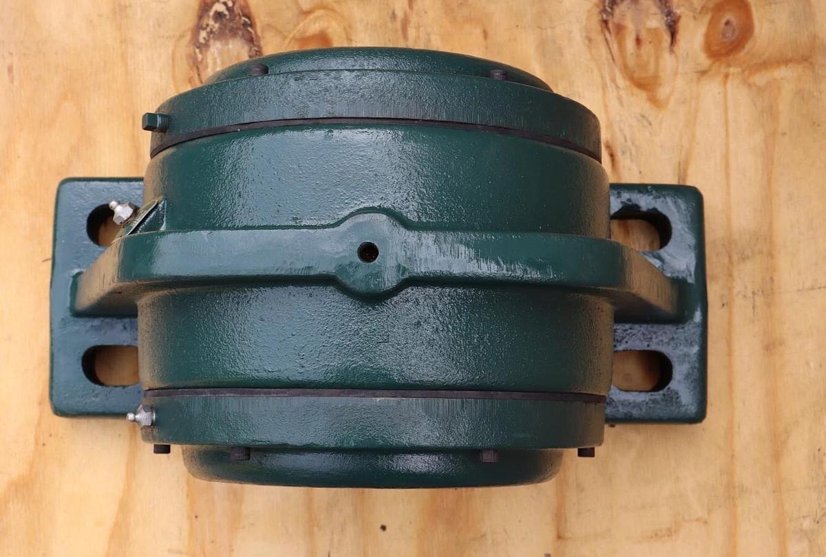 Rex 4 Bolt Pillow Block Bearing Housing BMPS-5415F 4-15/16" 50507810 90557 NOS