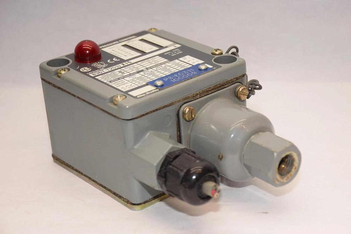 Used ALLEN BRADLEY 836T-T253JX15 Series A Pressure Control Switch