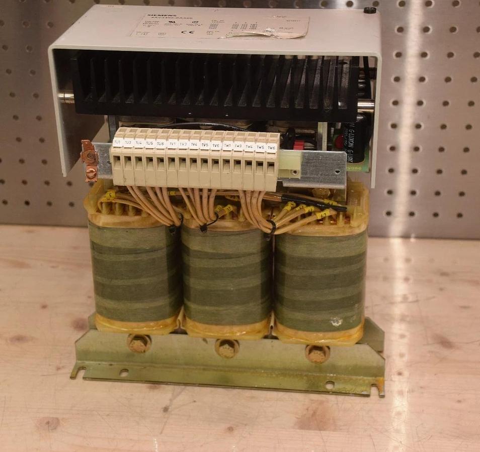 Used SIEMENS AC to DC TRANSFORMER 4AV3495-0AX00, 575V 50/60HZ 24VDC, 480V 460V 40A