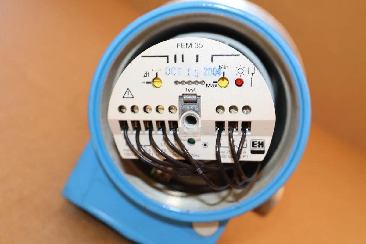 Used ENDRESS + HAUSER Liquid Level Sensor FTM31D-A5KM13 FTM31DA5KM13 L1 18"