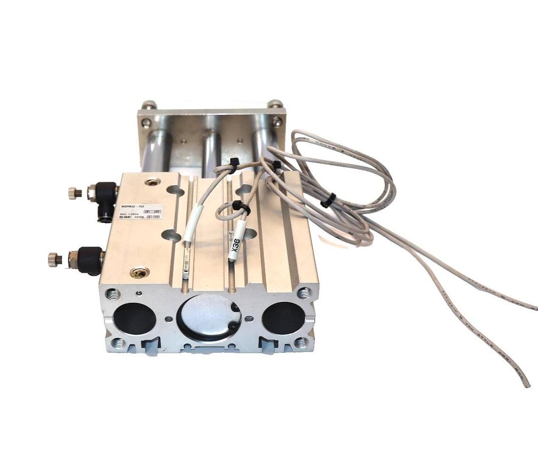 Used SMC Compact Guide Cylinder MGPM32-75Z , MGPM3275Z , 2B1-28D 1.0MPa