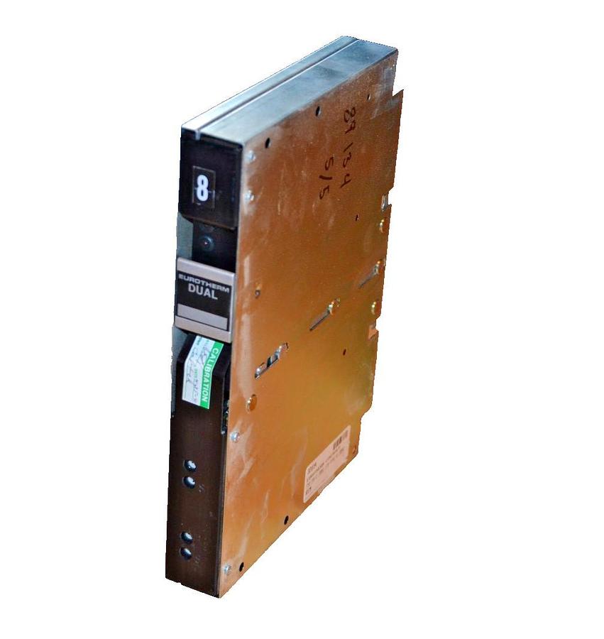 Used EUROTHERM CONTROLS EMD/DM/4-20MA/J/0-999C/4-20MA/J/0-999C  EMDDM420MAJ0999C