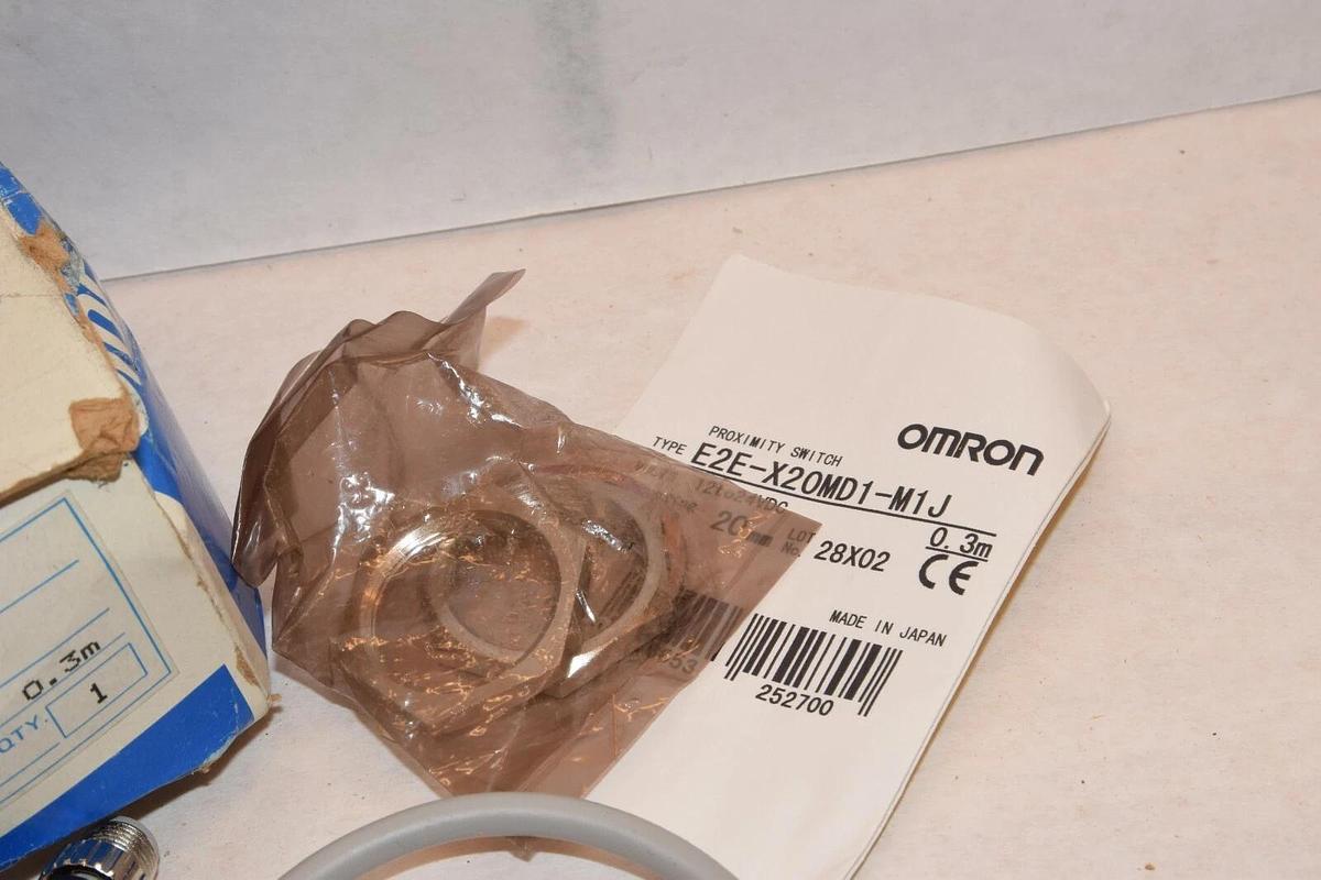 (NEW) OMRON E2E-X20MD1-M1J E2EX20MD1M1J 12-24Vdc 0.3M Proximity Switch