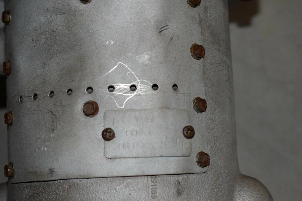 Used Graco President Air Powered Pump 218-767 & AIR MOTOR 205-038 w/ SS stand