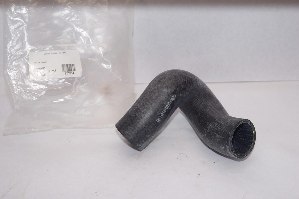 (NEW) T23534 , D3-JD0067-0030008875 Upper Radiator Hose Fits John Deere