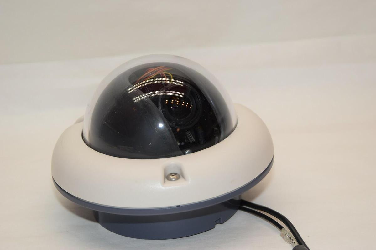 Used HONEYWELL C14DBDWD4V1 24Vac 15Vdc 3.5W Dome Camera