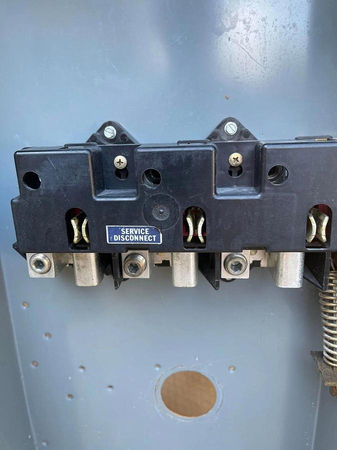 Used Square D Gen Duty Safety Switch DU324 Ser E2 200amp 200 A 200A 240v NON-FUSED