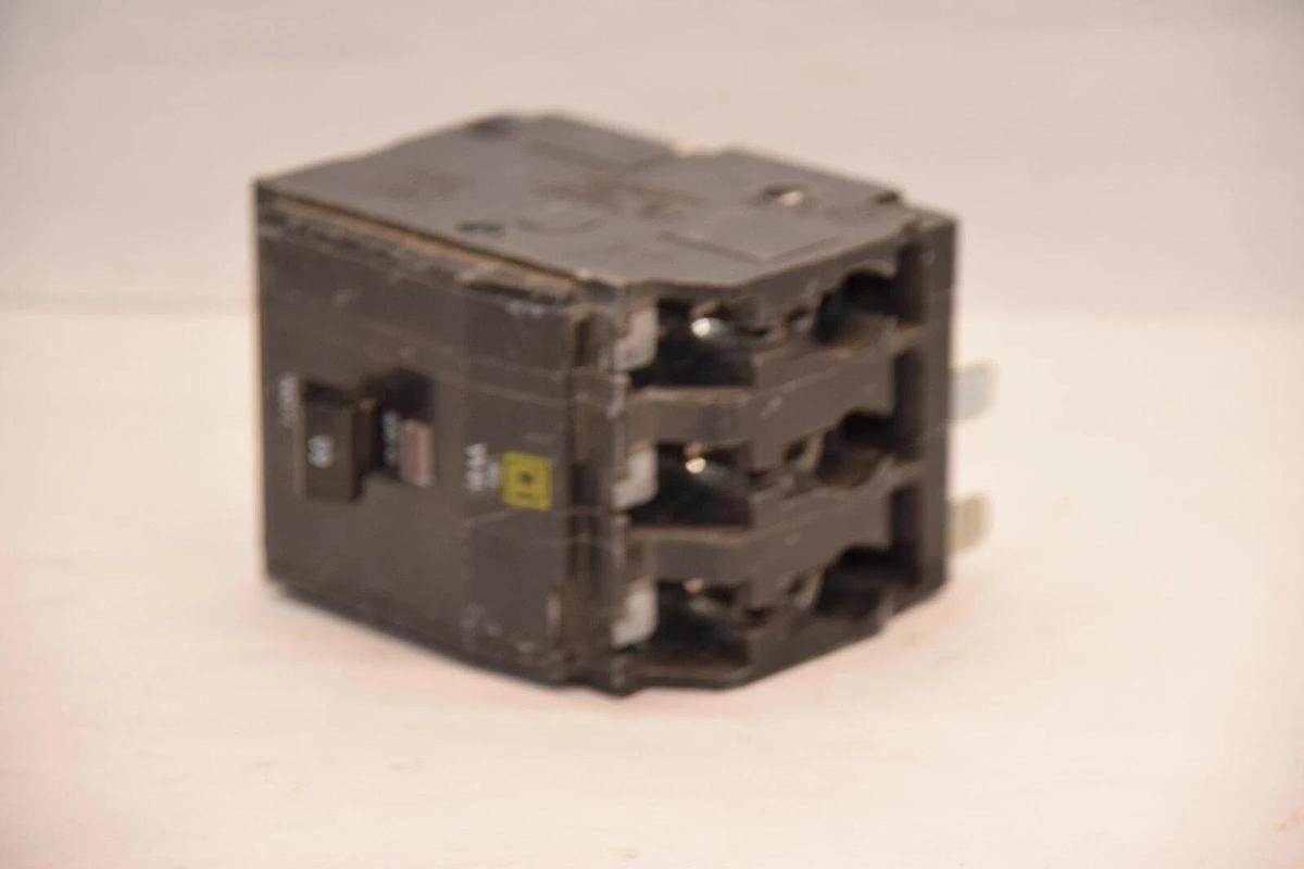 Used Square D Breaker DP-4075 QOB 60A 60 Amp 3 Pole 3P 240v (Used)