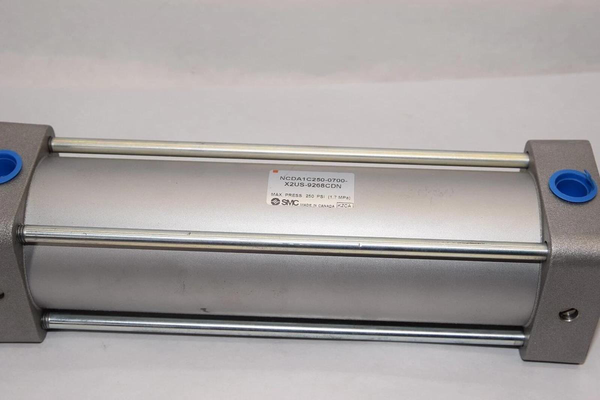(NEW) SMC NCDA1C250-0700-X2US-9268CDN 250psi Pneumatic Air Cylinder