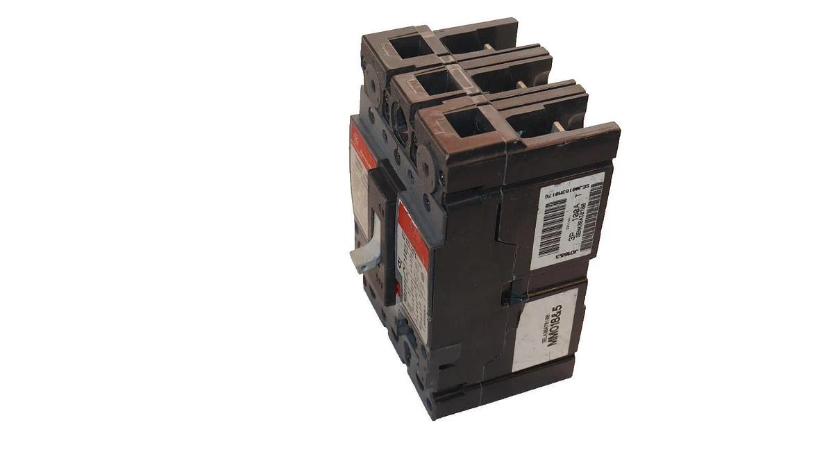Used GE 100A 100 Amp Spectra Circuit Breaker 600V 3-Pole SELA36AT0100 W/O Plug