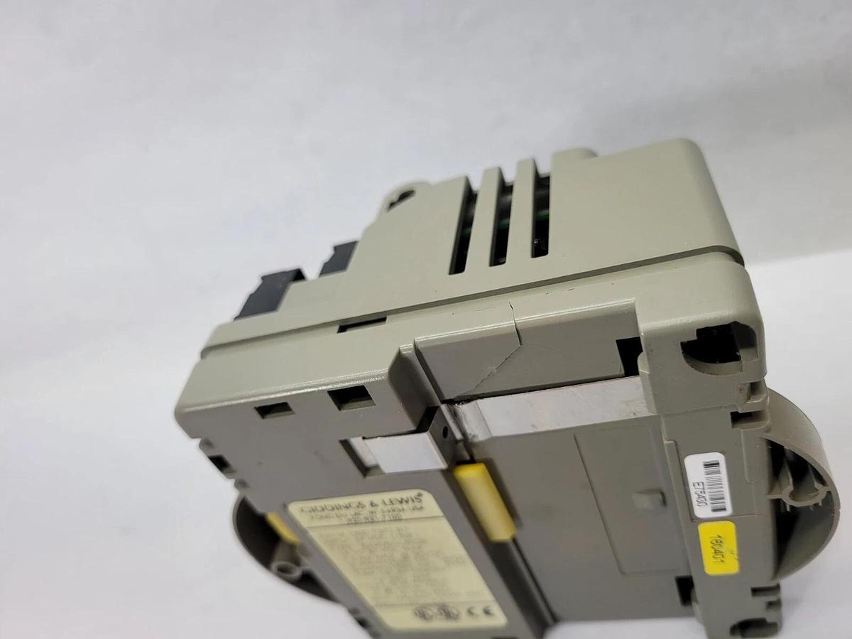 Used Giddings & Lewis Input 24vdc Sink Source M.1300.7372.R1 M 1300 7372 R1 *AS-IS*