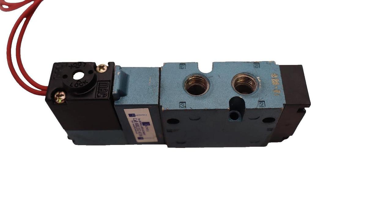 Used Mac Valves 811C-PM-111CA-152 4-Way Solenoid Valve with PME-111DAAA Valve