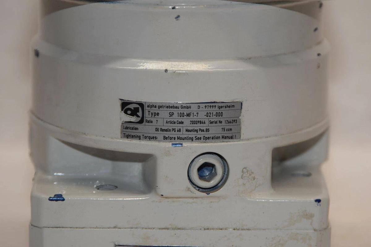 Used ALPHA SP100-MF1-7 SP 100-MF1-7 7:1 Ratio 1-1/4" Shaft Gearhead