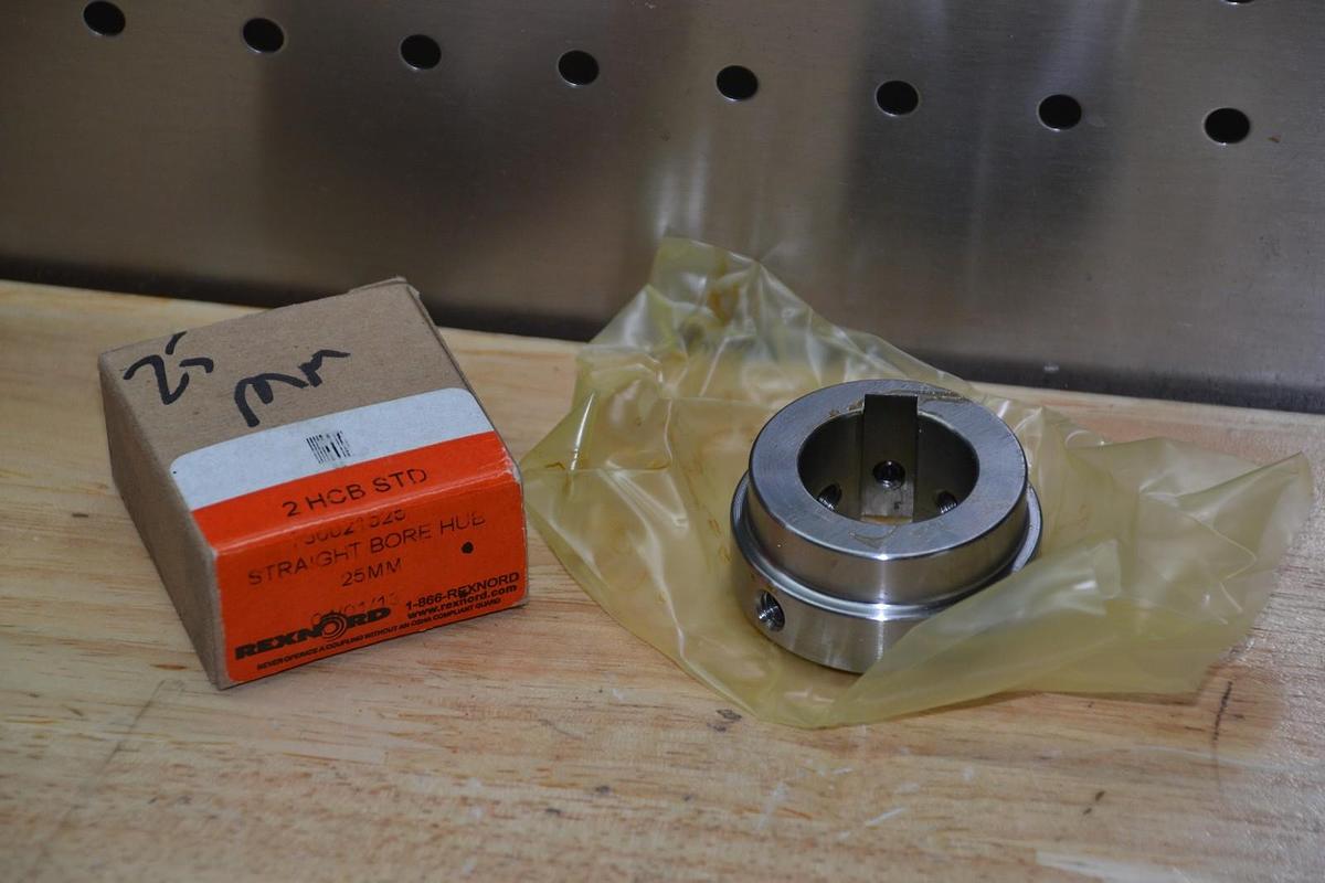 REXNORD 730021526 26mm 2 HCB STD STRAIGHT BORE HUB NEW
