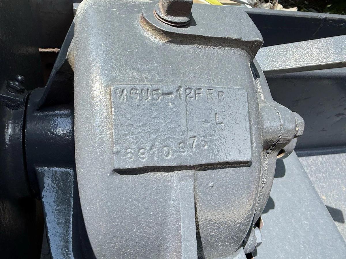 Refurbished Braden Winch mgu5-12F EB L 6910976  Low Mount Worm Gear Recovery Winch MGU5-12F