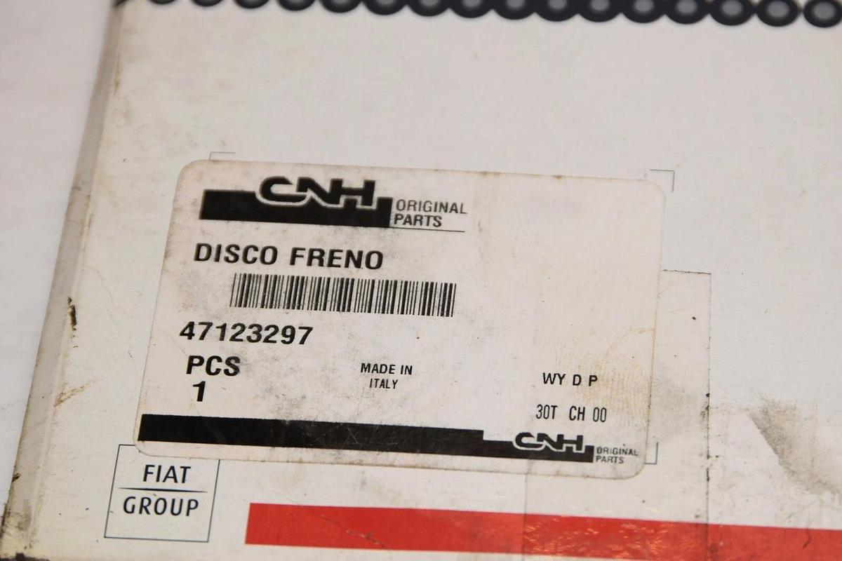 (NEW) NEW HOLLAND 47123297 8" Disc Friction OE Grade