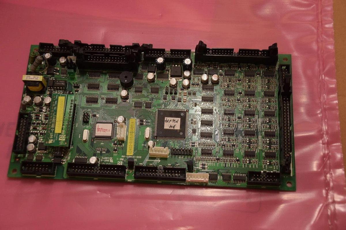 Used NO NAME SCM3 098-63403-00 63403-0105103140014 CIRCUIT BOARD CARD