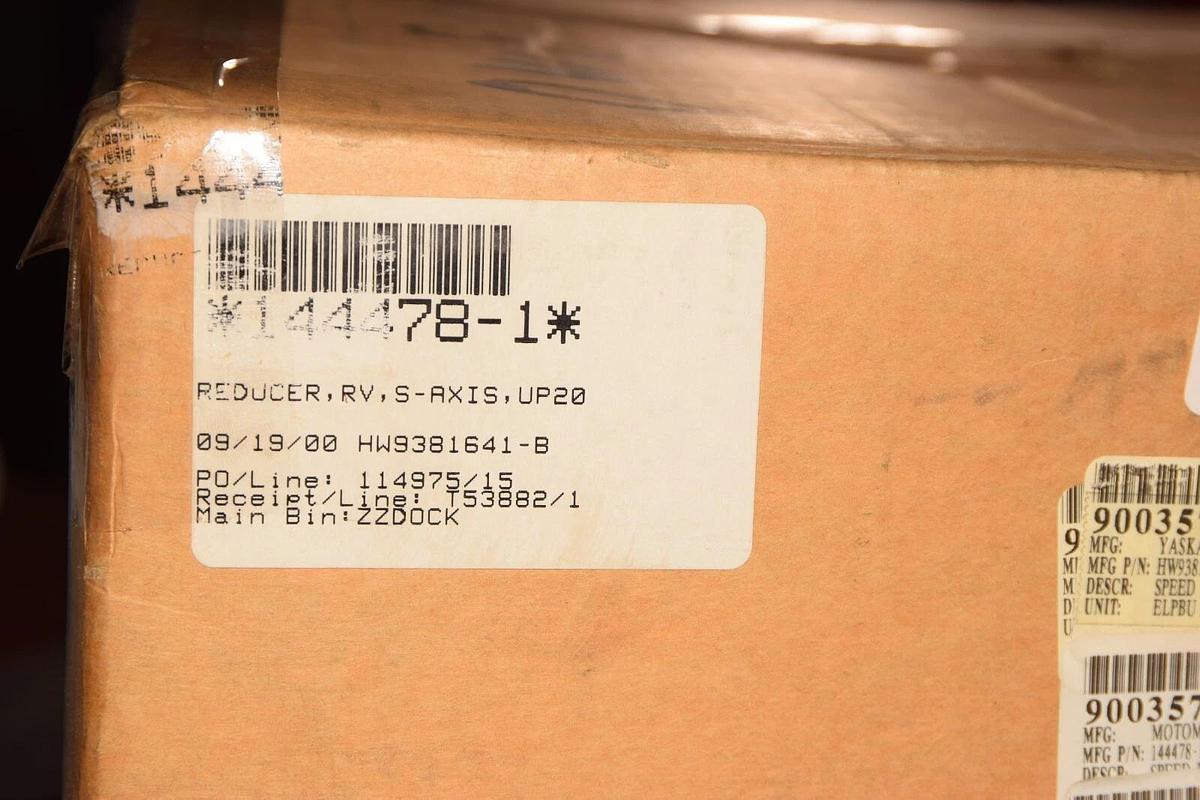 Yaskawa RV HW9381641-B 900357735 ELWR Speed Reducer UP20 S-A Motoman 14478-1