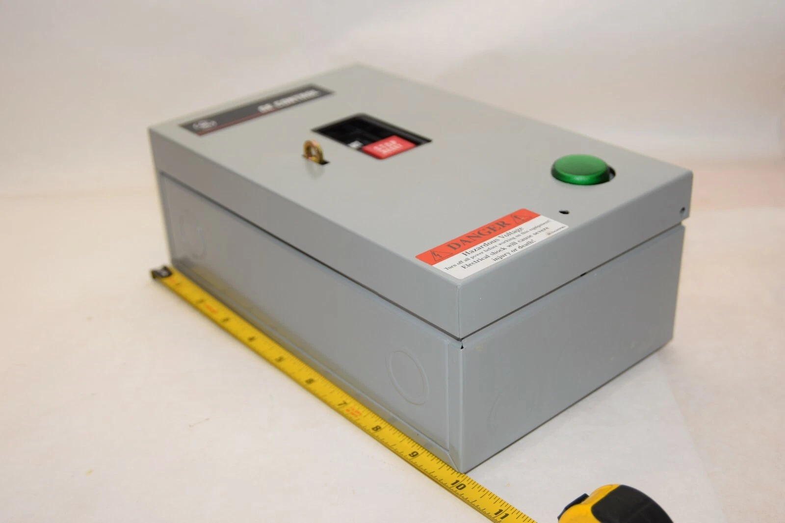 GE GENERAL ELECTRIC CR1062T2AAP202G Nema Size M-1P 2P Man Motor Starter (NEW)