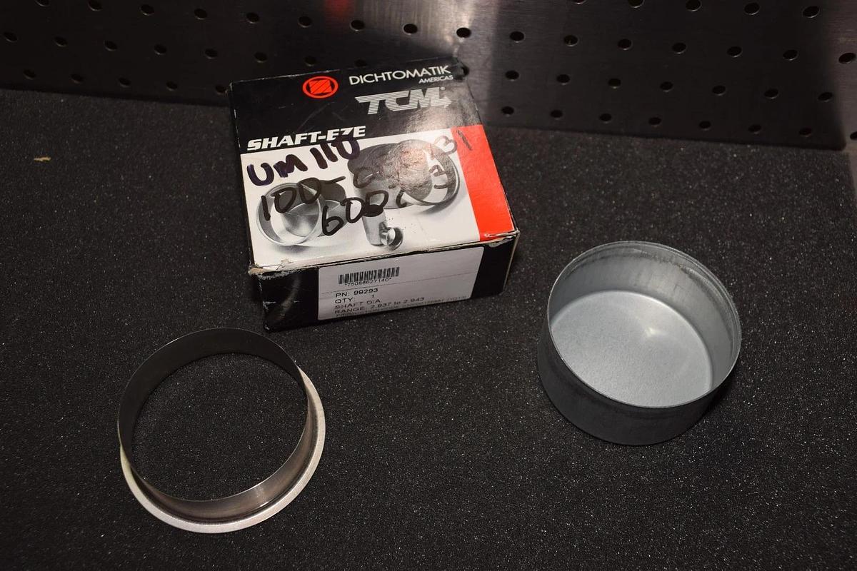 TCM SHAFT-EZE 99293 2.937-2.943 OIL SEAL NEW