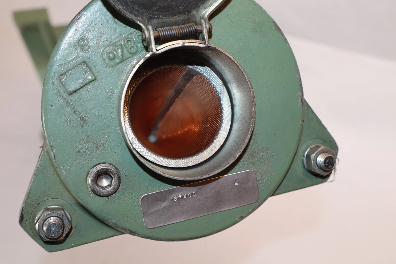 Used LINCOLN 87400 Reservoir For Lubrication System