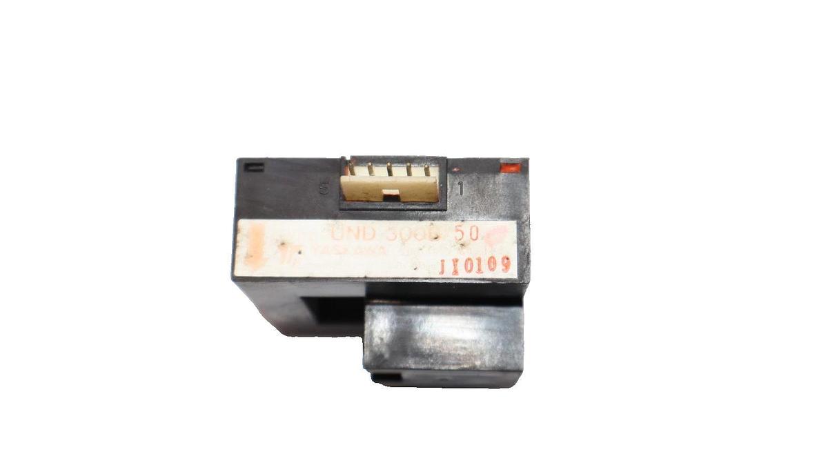 Used Yaskawa UND300B50 300B/50 Current Transformer