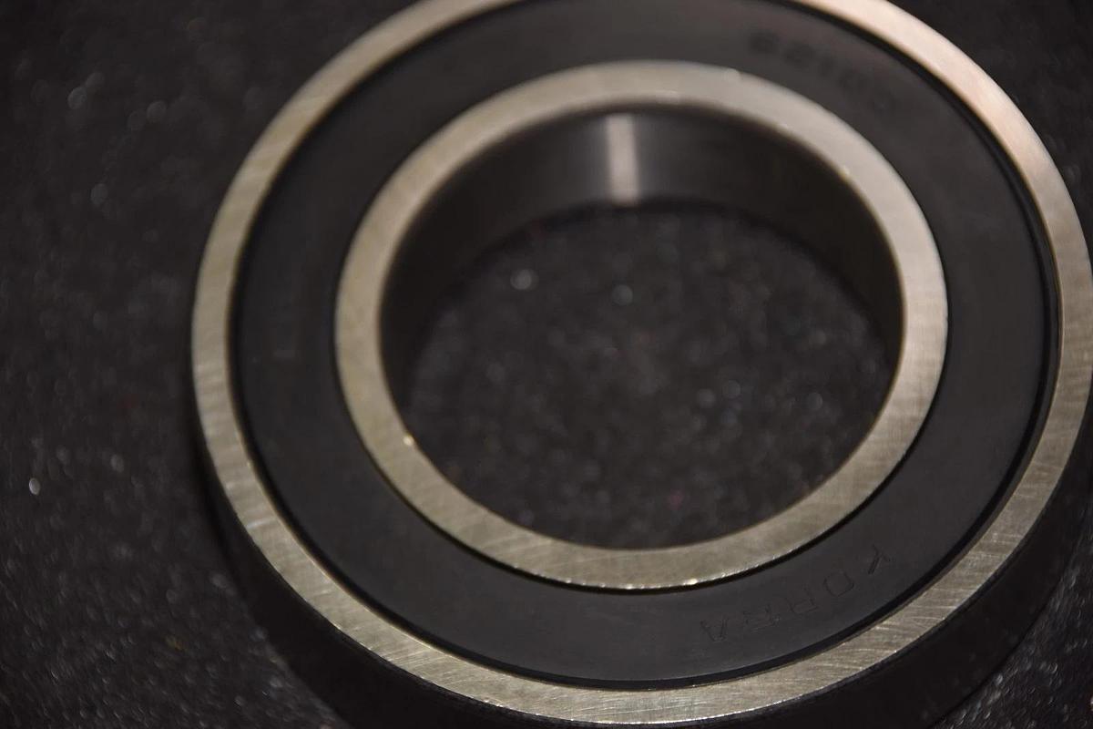 KBC 6210D BALL BEARING NEW