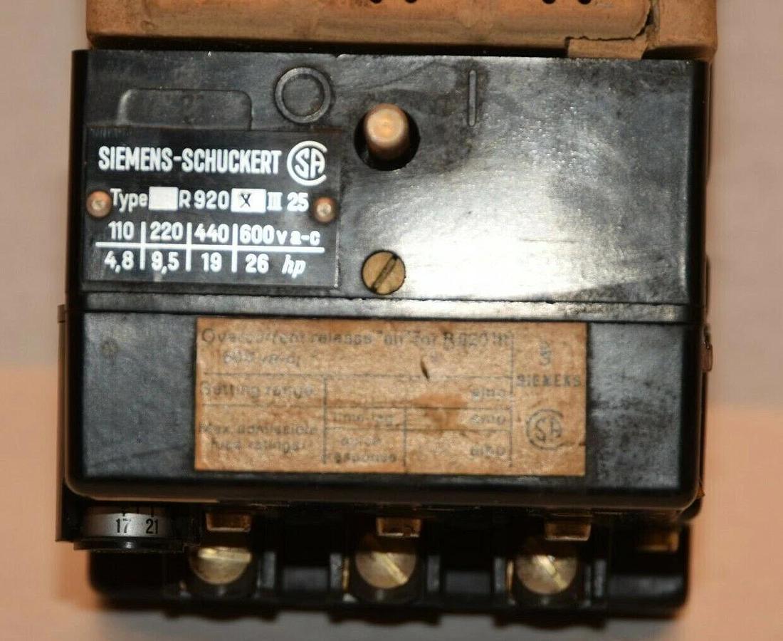 (NEW) SIEMENS Vintage R920III R20XIII25 600Vac Overload Relay