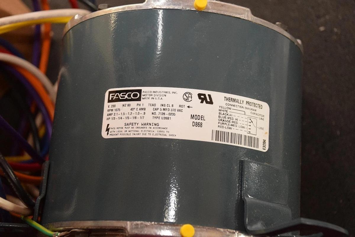 FASCO D868 230V 60Hz 1075rpm 5 Speed DBL Shaft Permanent Split Capacitor (NIB)