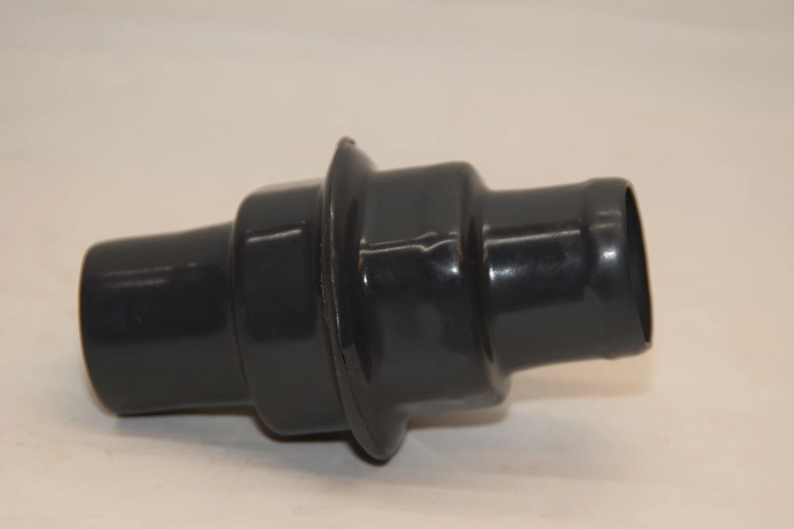 (NEW) PLASTI-BOND Red H2OT 1" Coated Conduit Body Straight Fitting