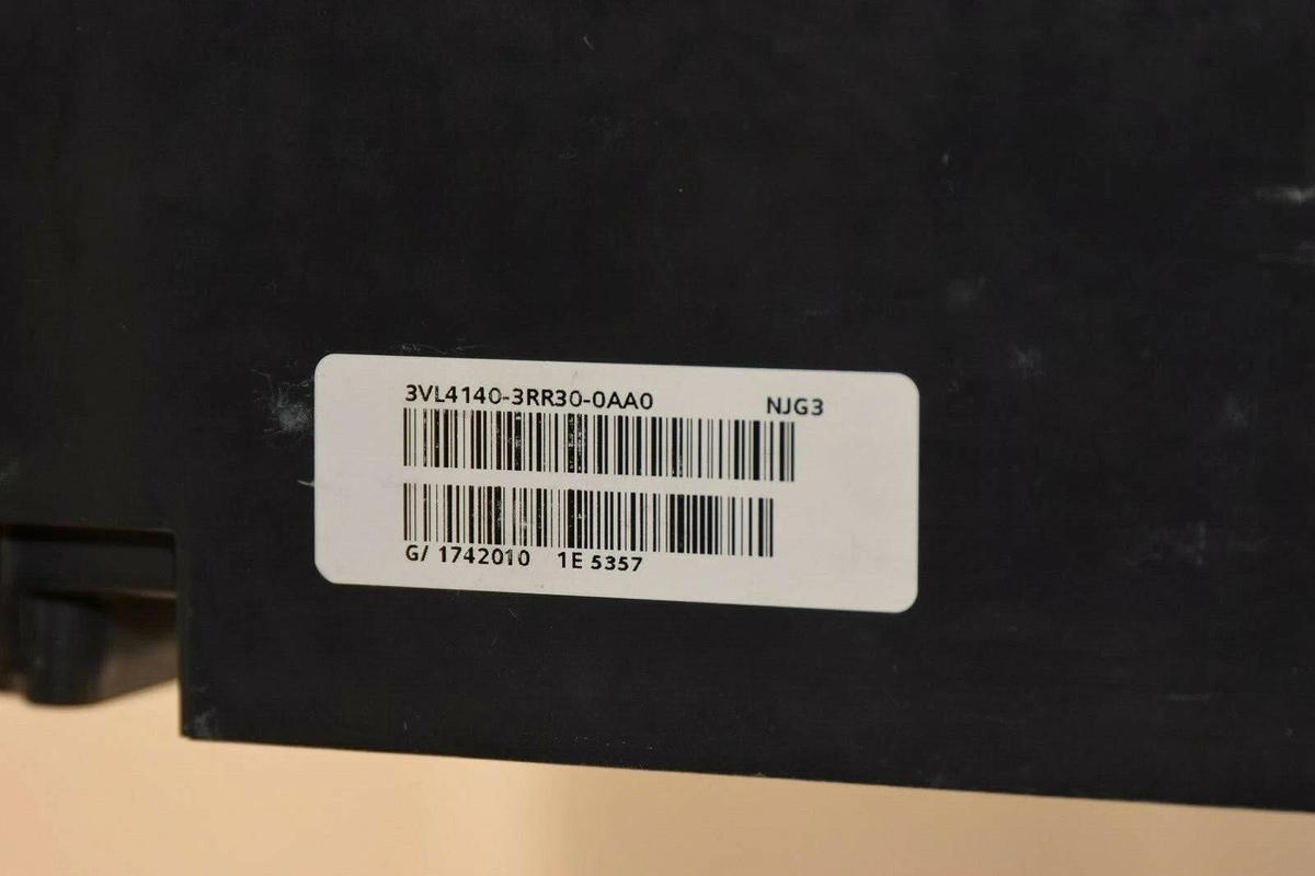 SIEMENS 3VL4140-2GE33-0AA0 Breaker 400 Amp 400A HJX3P400F HJGA (NEW)