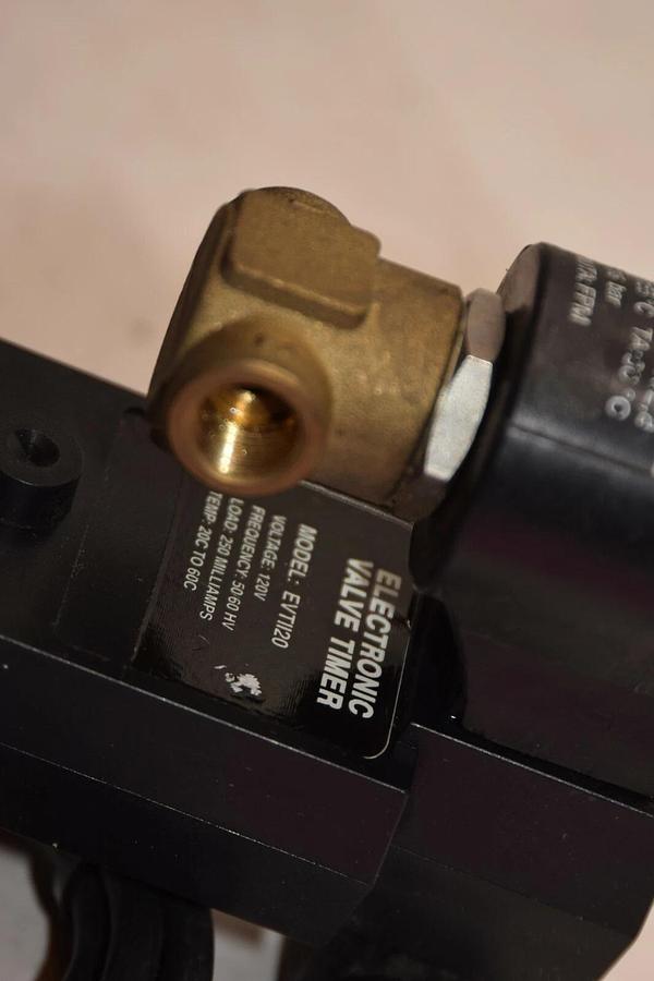 C.E.M.E EVTII20 120V Electronic Valve Timer With SDV1413 Pressure Valve (NEW)