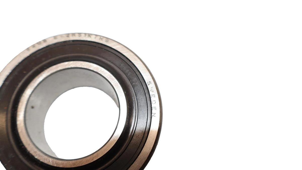 SKF Self-Aligning Bearing 2206 E-2RS1KTN9 2206-E-2RS1KTN9 (NEW)