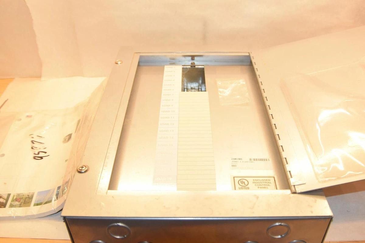 (NEW) JUNO LIGHTING CLS21 2185981 SP3110-06 Lighting sub-panel 21 Circuit 480V