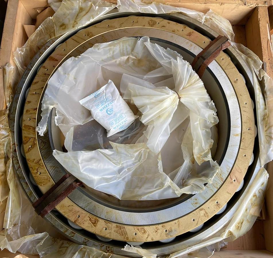 Torrington Bearing 240RIN772 240 RIN 772 240-RIN-772 USA NEW