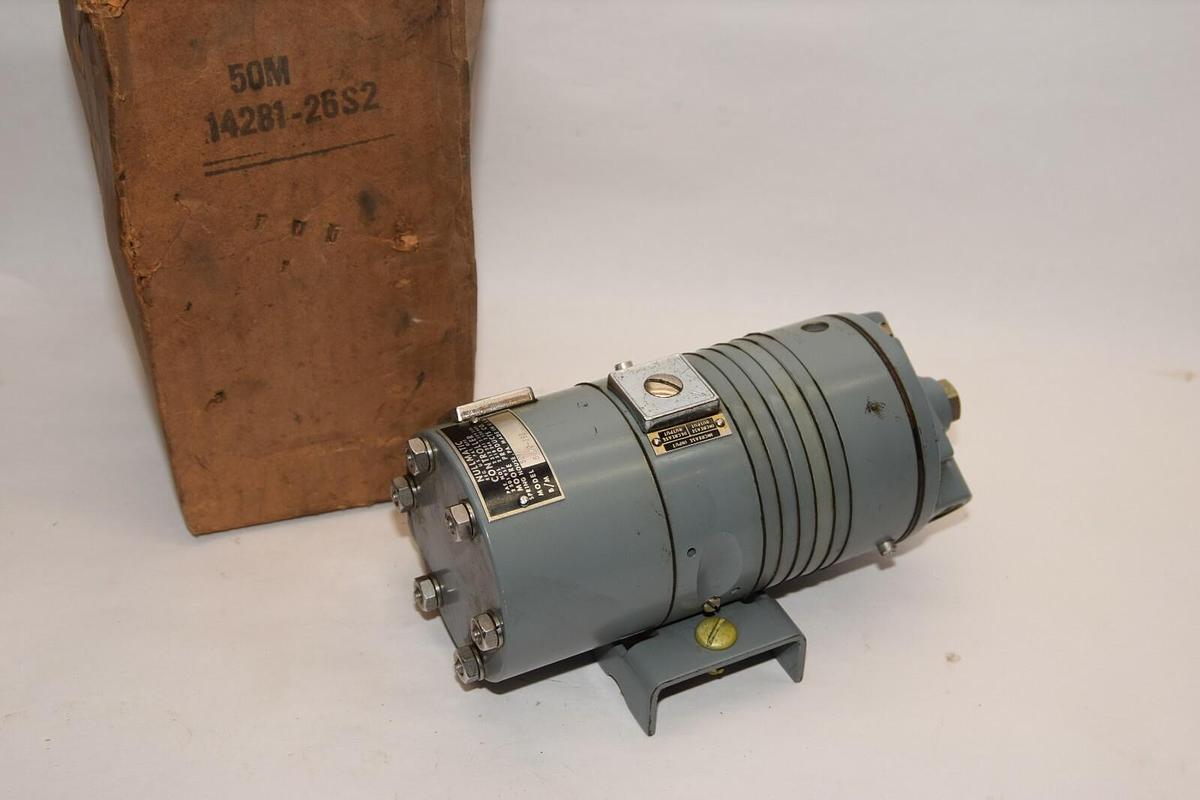 (NEW) MOORE 50M 14281-26S2 Nullmatic Controller
