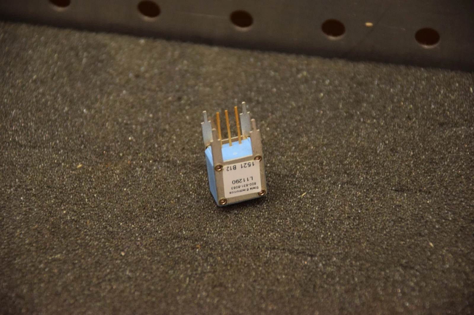 STATE ELECTRONICS L11290 1521 B12 VA389-100K ohms POTENTIOMETER NEW