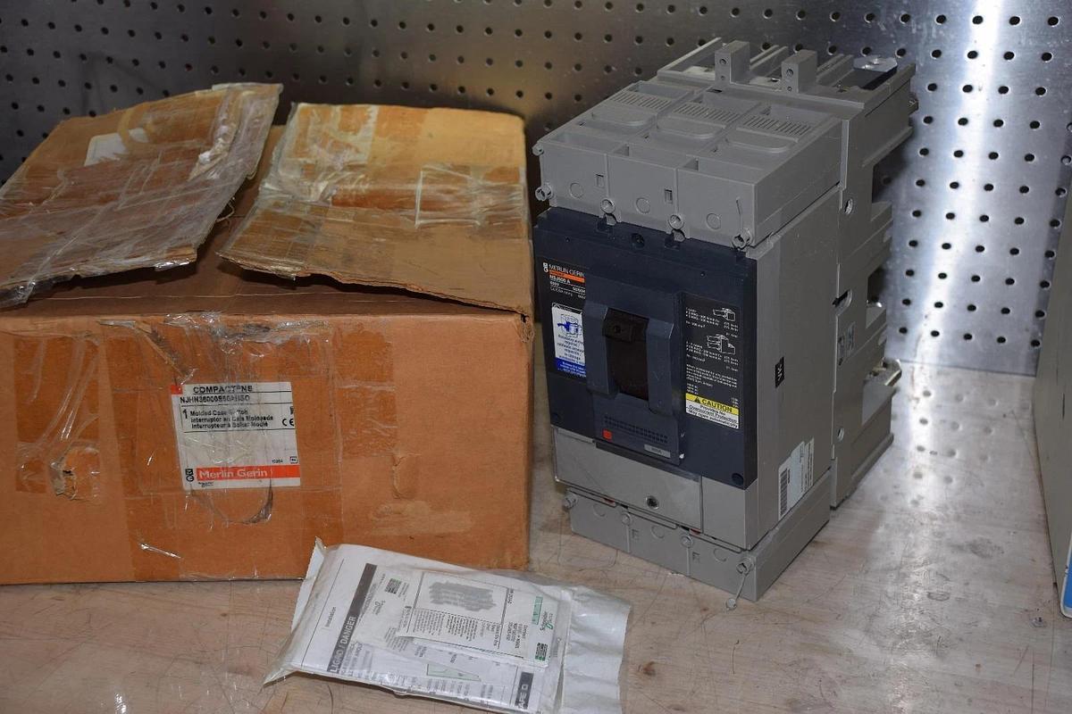 (New) MERLIN GERIN NSJ600a breaker  NJHN36000S60ABSO 600  600 A 600AMP 600 AMP