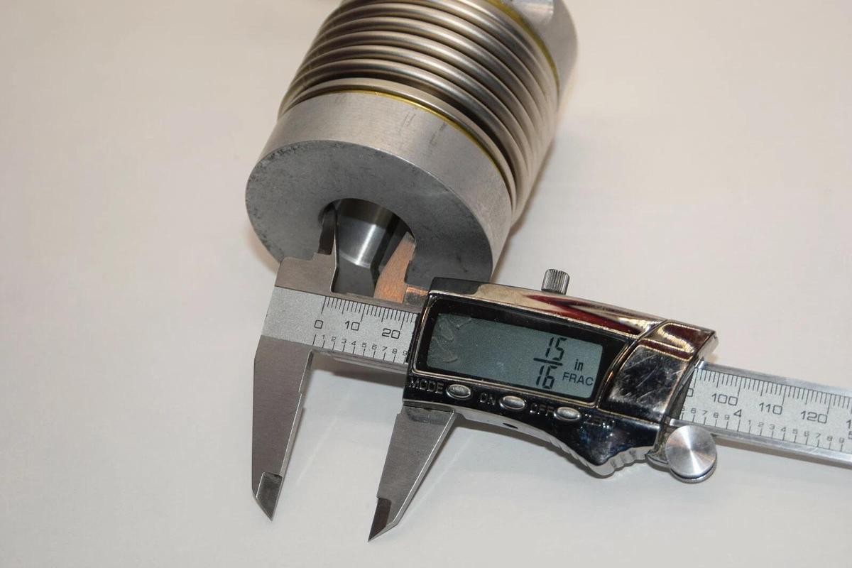 (NEW) GAM 55604-140-47 P861143-00 KM-60 1" 5560414047 Flex Coupling