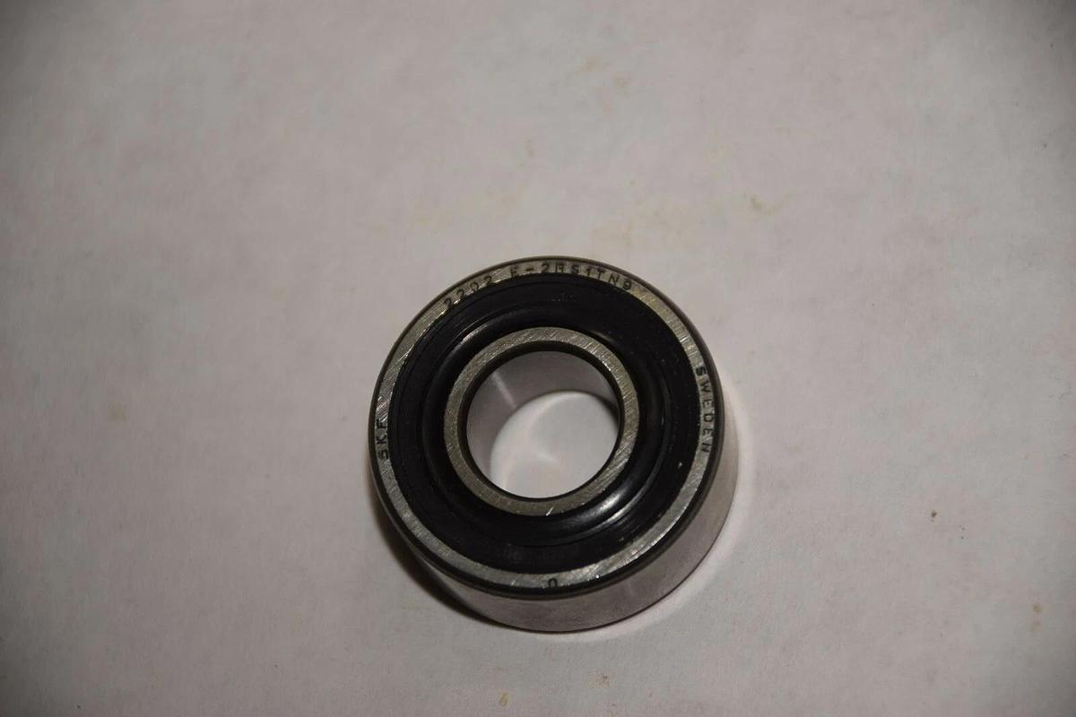 SKF 2202E-2RS1TN9 2202E2RS1TN9  2202E 2RS1TN9 BEARING NEW
