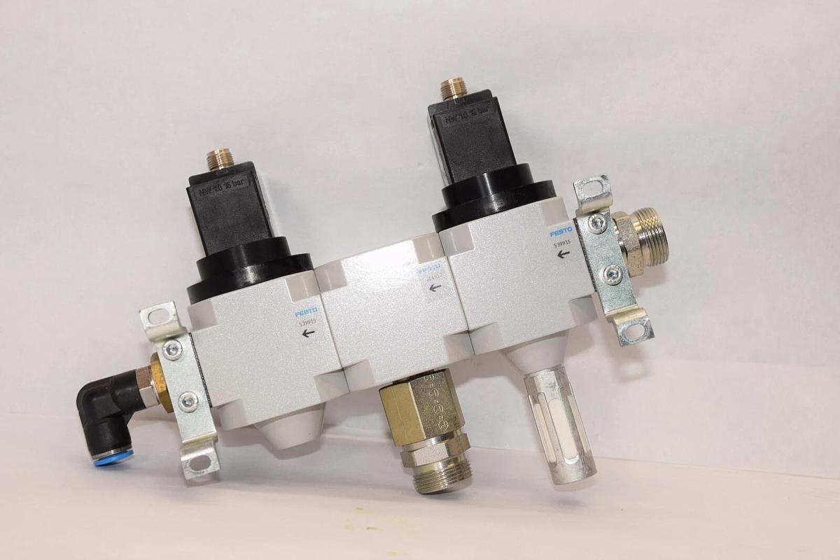 Used FESTO HEE-D-MIDI-24-M12-VW-SA On/Off Valve Assembly W/ Branching Module 164953