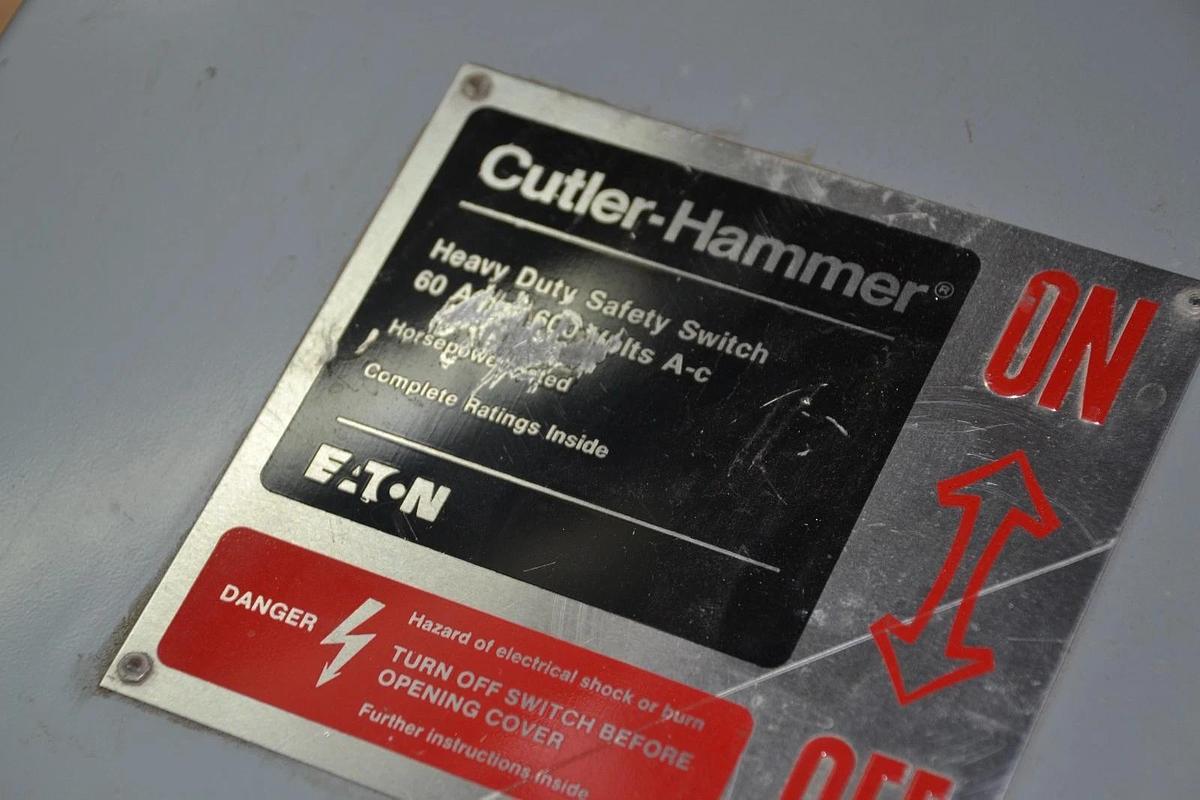 Used Cutler-Hammer DH362FDK 60 Amp Heavy Duty Safety Switch Enclosure Disconnect