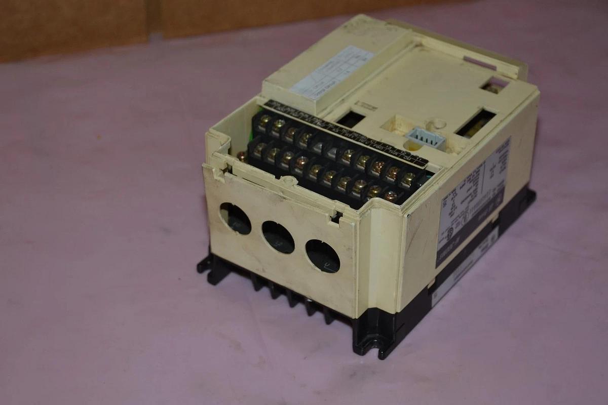 Used GENERAL ELECTRIC 6KAF321F25M$A1 .25HP 230V AF-300M$ DRIVE