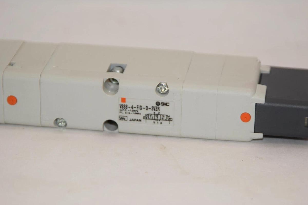 (NEW) SMC VSS8-4-FIG-D-3VZR 0-1.0MPa / 0.15-1.0MPa Solenoid Valve